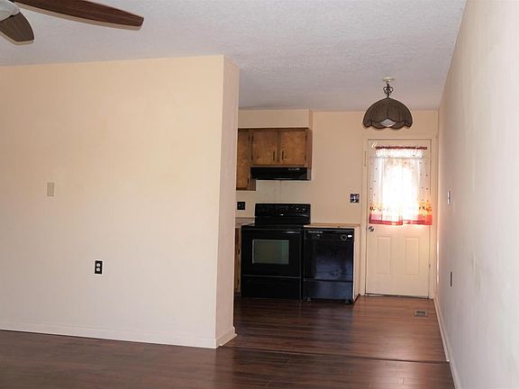 5th image of 1297 4th St