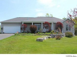 20092 Morin Ln S, Sackets Harbor, NY 13685