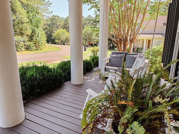 4th image of 47 Cinnamon Fern Ln
