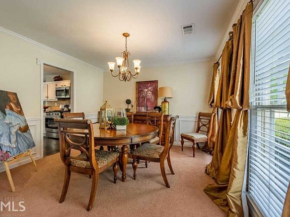 5th image of 650 Oxford Crest Ct