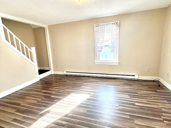 2nd image of 503 Park Ave #2