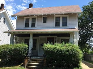 2049 Brown Rd, Lakewood, OH 44107