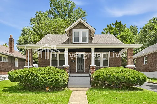2440 Gothland Ave Photo 1