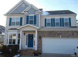 100 Owl Creek Ct, Holly Springs, NC 27540