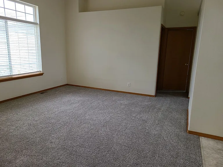 2539 W Timberlake Loop — Photo 11