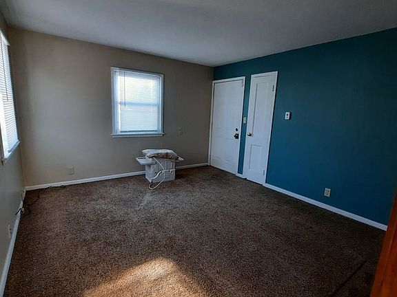 4th image of 511 E Saint Patrick St APT 17