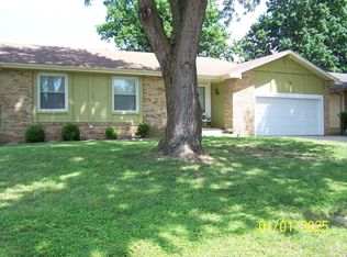 1208 S John Ave, Springfield, MO 65804