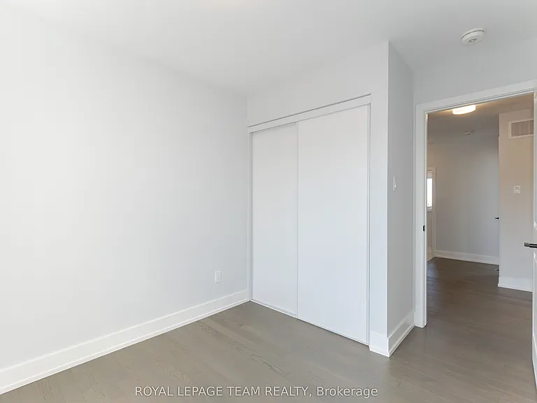 475 Meynell Rd — Photo 11