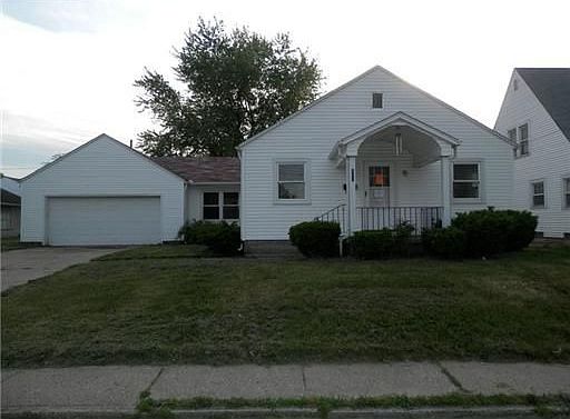 1st image of 521 S Highland Ave