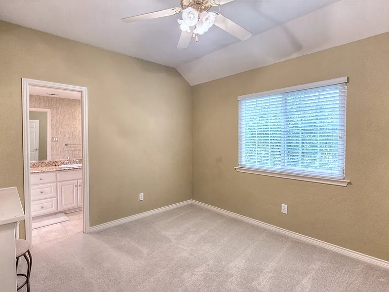3631 Amber Hills Dr — Photo 25