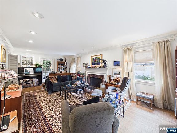 4th image of 318 Beechwood Rd