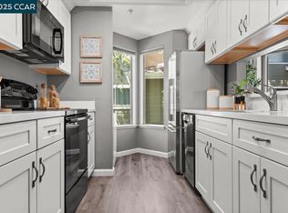 2597 Oak Rd APT E, Walnut Creek, CA 94597