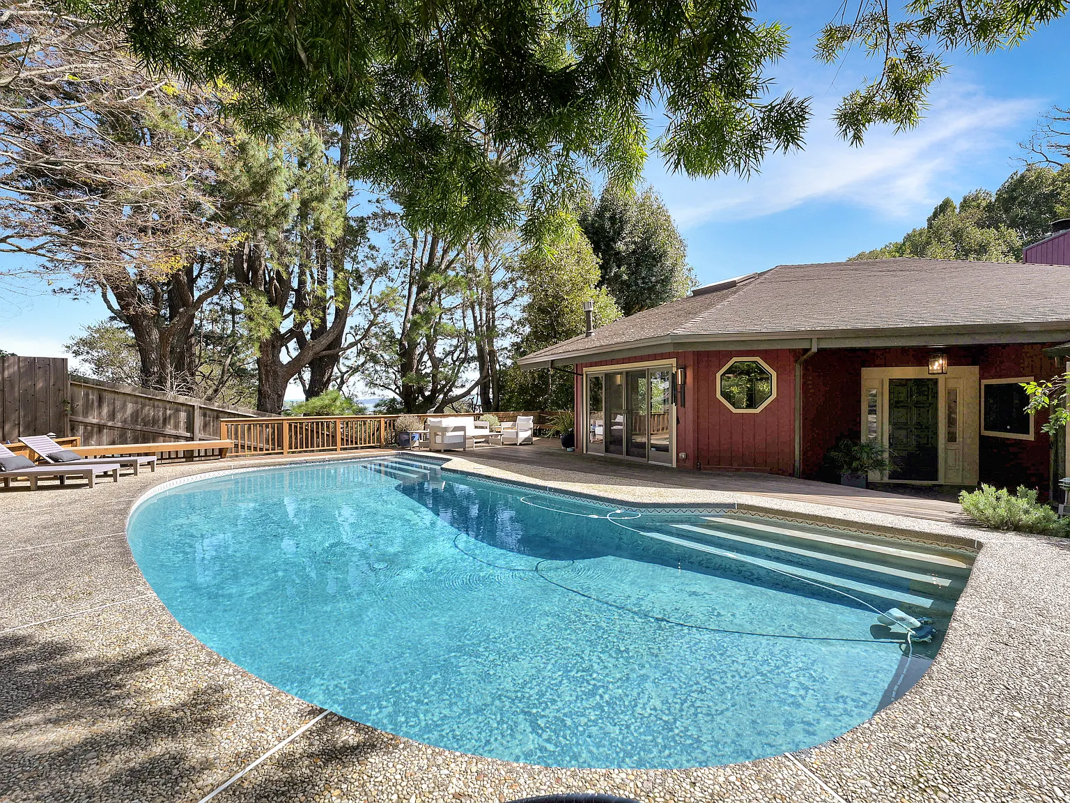 Owlswood Dr, Larkspur — Photo 1