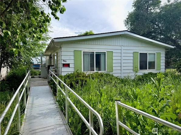 605 Ross Street, Davenport, WA 99122