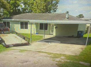 2512 Central Blvd, Nederland, TX 77627