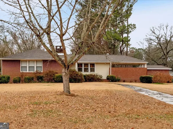 519 N College Dr, Cedartown, GA 30125