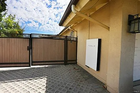 1800 Yermo Pl — Photo 62