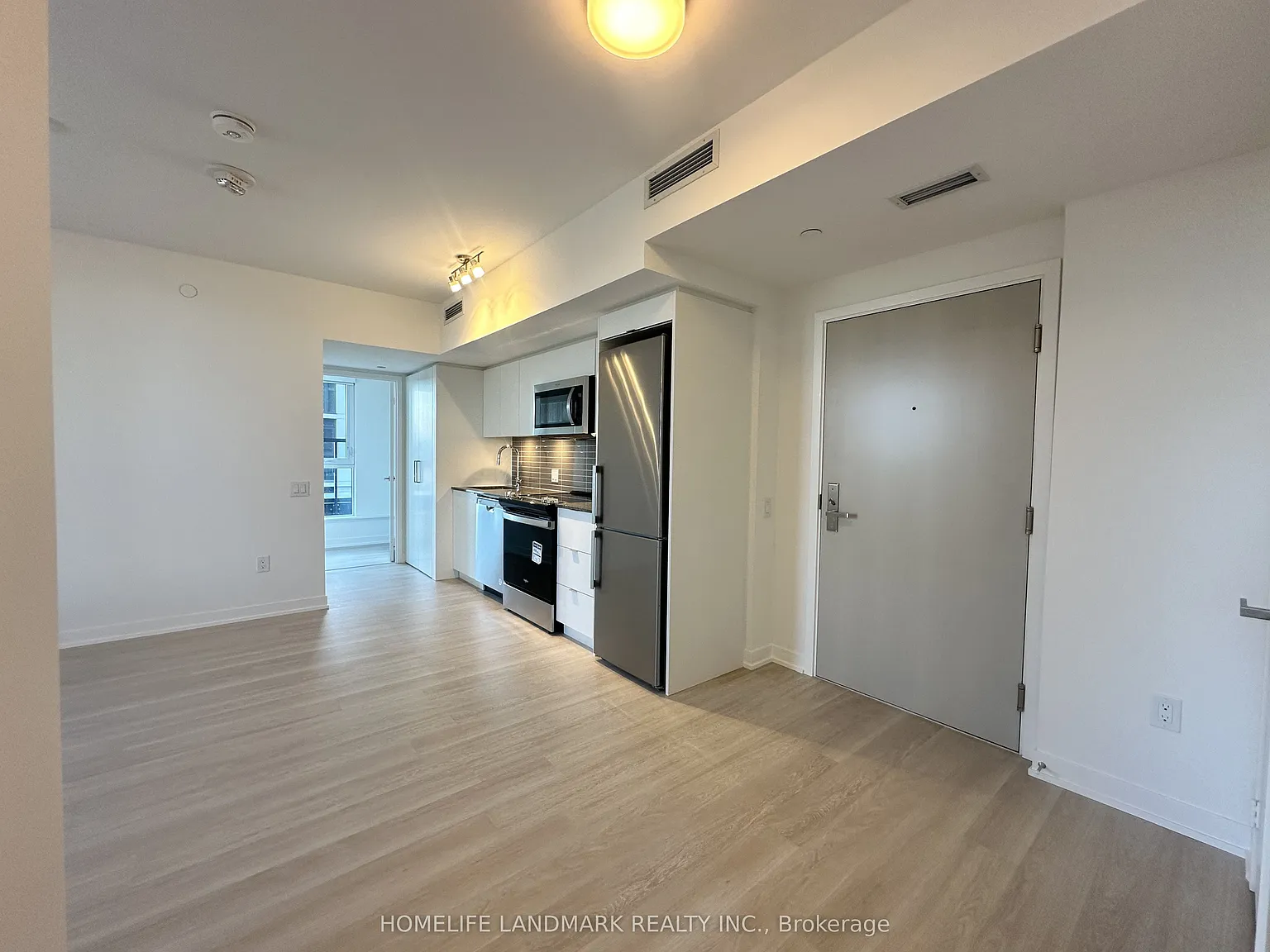 500 Wilson Ave #308 photo 1