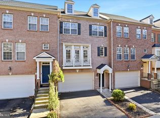 4604 Carisbrooke Ln, Fairfax, VA 22030