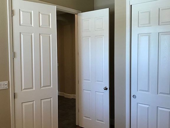 5th image of 2573 Finchwood Landing Ln