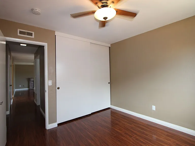 10350 Cheviot Ct — Photo 9