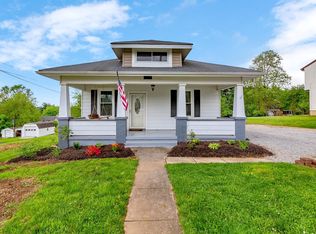 4402 Old Virginia St NE, Roanoke, VA 24019