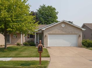 5327 19th Ave, Moline, IL 61265