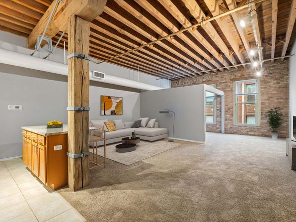 1350 N Wells St APT D212