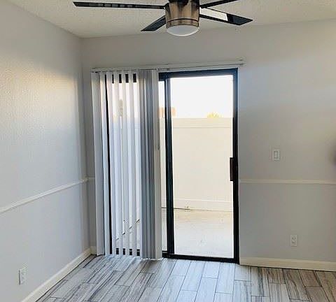 3rd image of 27077 Hidaway Ave #28