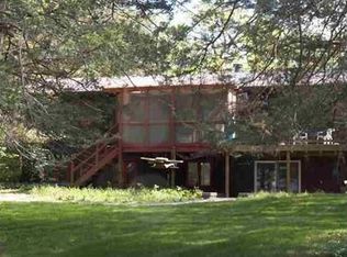 6919 W Bennington Rd, Cedar Falls, IA 50613