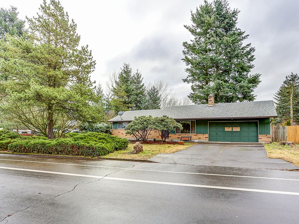 1st image of 204 SE 148th Ave