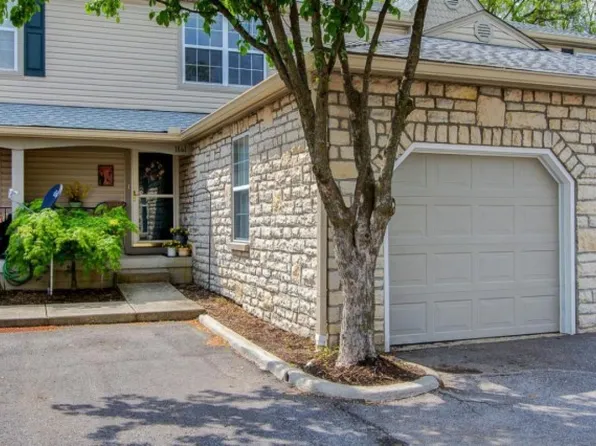 1861 Ridgebury Dr, Hilliard, OH 43026