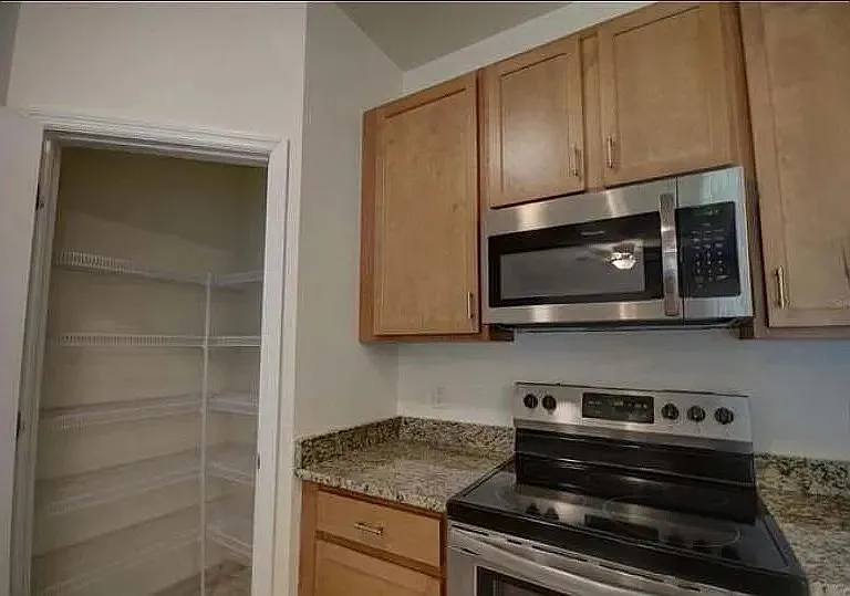 1076 Navigator Rd — Photo 17