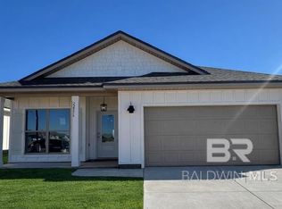 22576 Hamilton St, Robertsdale, AL 36567