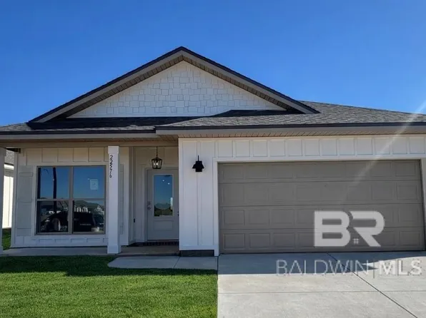 22576 Hamilton St, Robertsdale, AL 36567