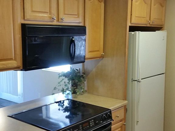 3rd image of 7250 E McKinley St
