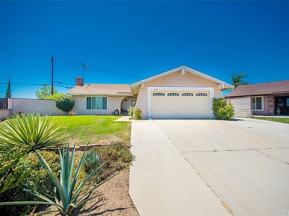 3rd image of 2803 Carnoustie Ct