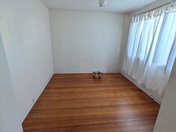 3rd image of 59 Conwell Ave #1A