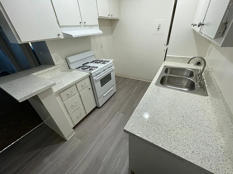 1219 N State College Blvd — Photo 13
