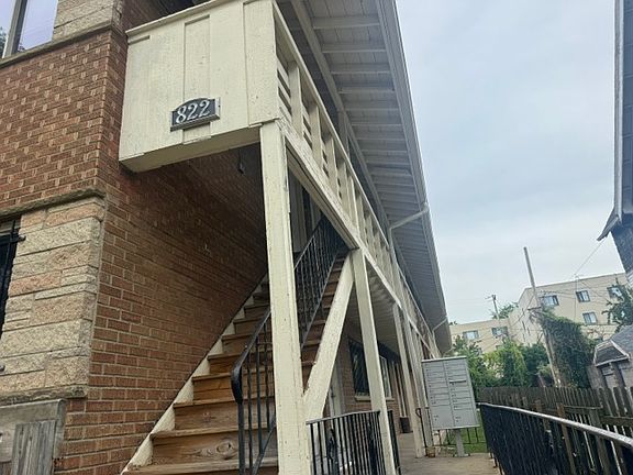 2nd image of 822 N 25th St #11