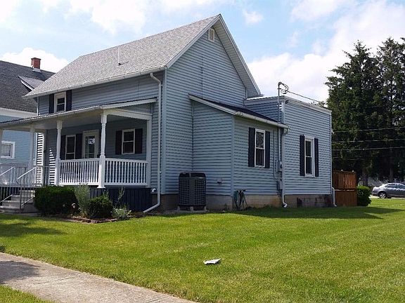2nd image of 101 Douglas St