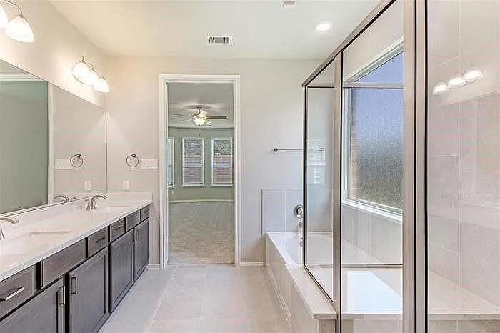25435 Kidwiler Dr — Photo 9