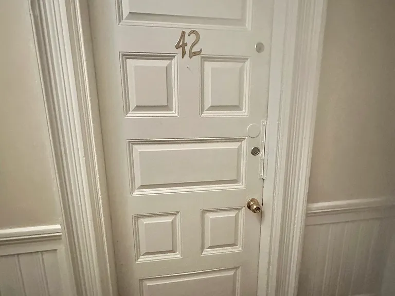 261 Beacon St #42 — Photo 10