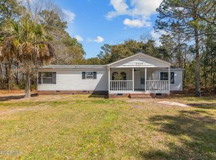 1119 Ccc Rd, Sneads Ferry, NC 28460