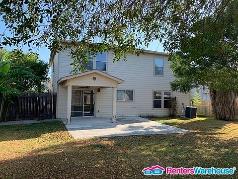 3rd image of 647 Northlake Dr