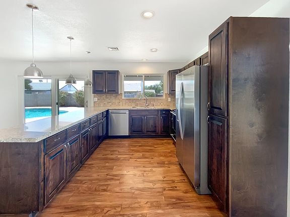 2nd image of 465 W Orchid Ln