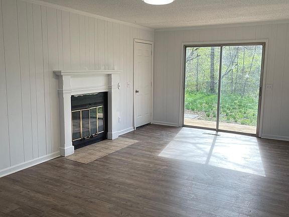4th image of 7800 Celeste Ln
