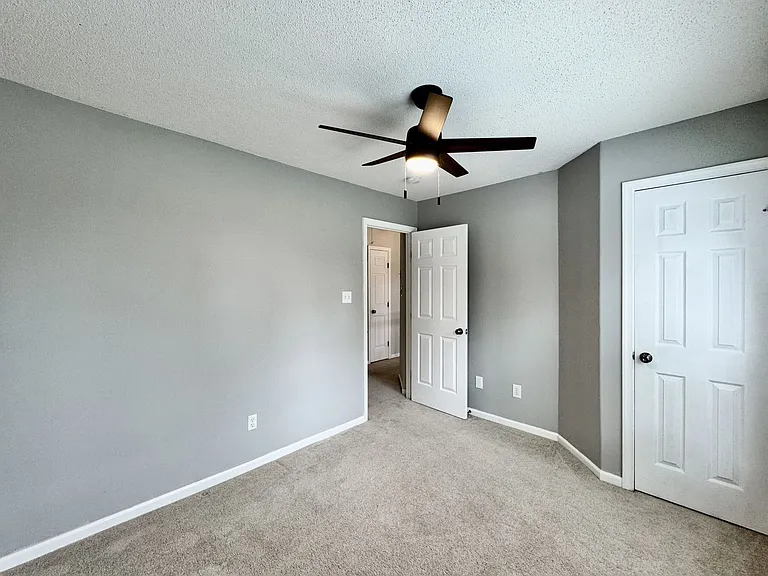 1733 Bernstein Dr — Photo 49
