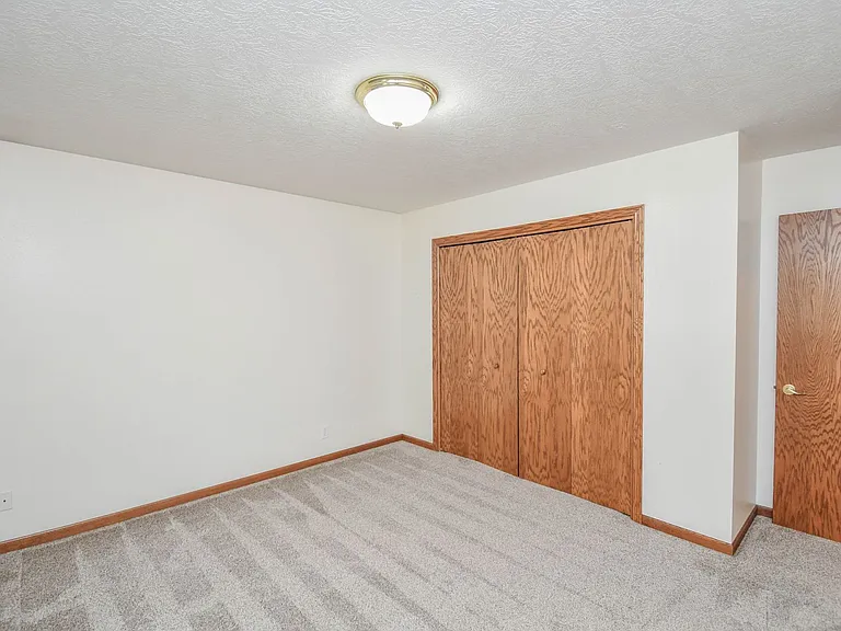 5937 S Lois Ln — Photo 27