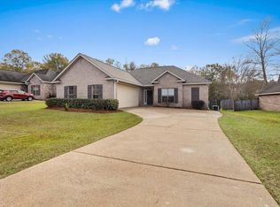 14 E Spanish Oaks, Sumrall, MS 39482